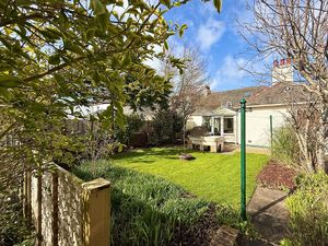 Photo 23- click for photo gallery